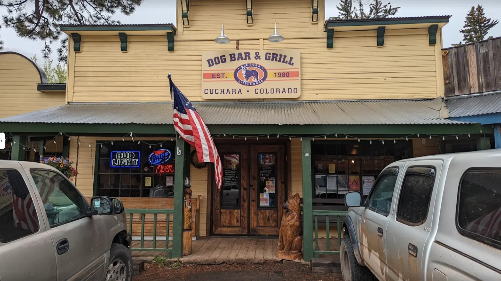 Front entrance of the Dog Bar & Grill in Cuchara.