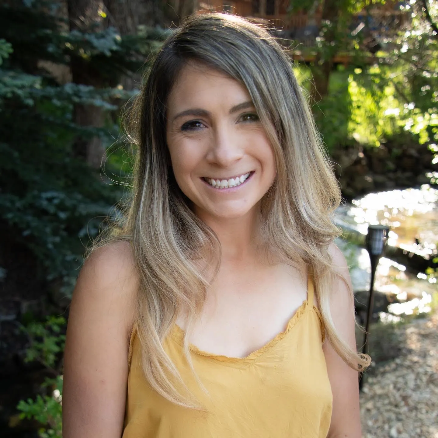 Portrait of photographer Amber Huff.